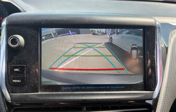 peugeot-208-1-5-bluehdi-100ch-e6-c-tech-edition-bvm5-86g-5p - 884094713