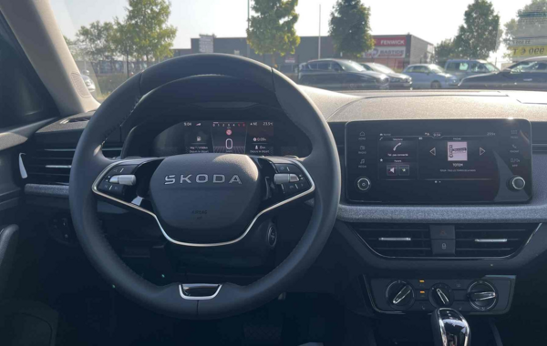 skoda-kamiq-1-0-tsi-evo-2-116ch-selection-dsg7 - 884704713