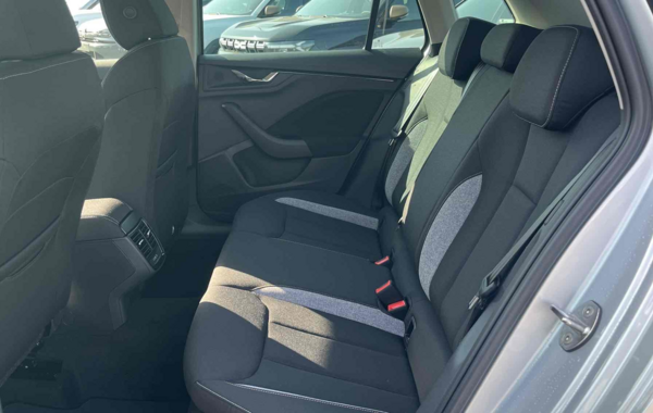 skoda-kamiq-1-0-tsi-evo-2-116ch-selection-dsg7 - 884754713