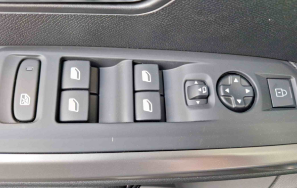 peugeot-5008-hybrid-145ch-allure-e-dcs6 - 884824713