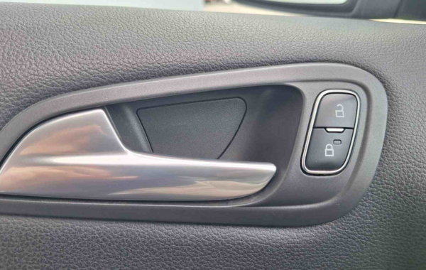 ford-c-max-1-0-ecoboost-125ch-stop-start-titanium-euro6-2 - 884934713