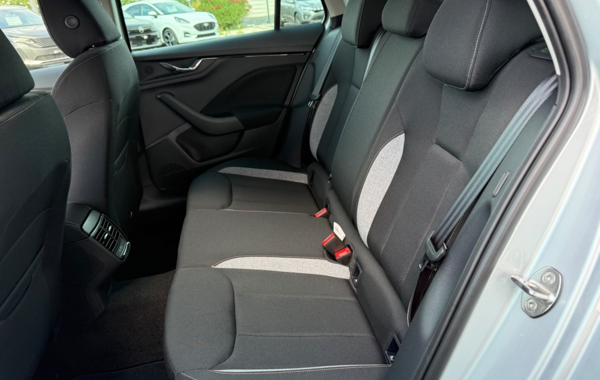 skoda-kamiq-1-0-tsi-evo-2-116ch-selection-dsg7 - 885244713