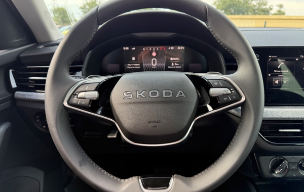 skoda-kamiq-1-0-tsi-evo-2-116ch-selection-dsg7 - 885244713