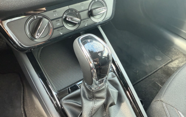 skoda-kamiq-1-0-tsi-evo-2-116ch-selection-dsg7 - 885244713