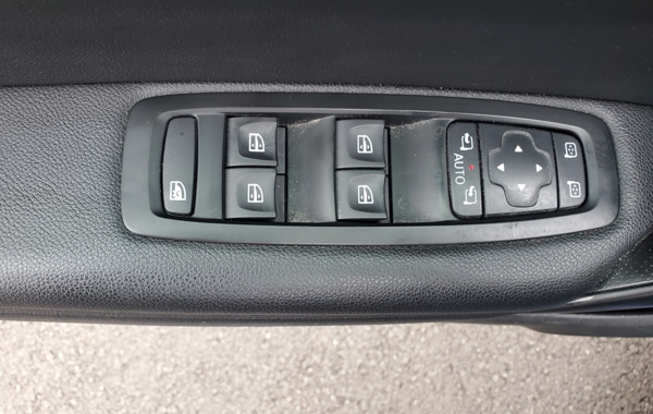 renault-megane-iv-1-7-blue-dci-150ch-intens-edc - 886734713