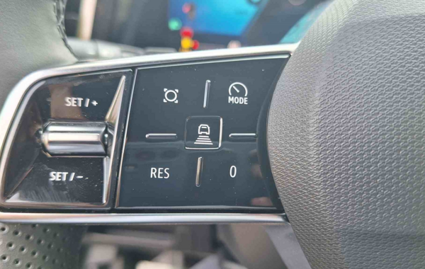 renault-austral-1-2-e-tech-full-hybrid-200ch-techno-25 - 887604713