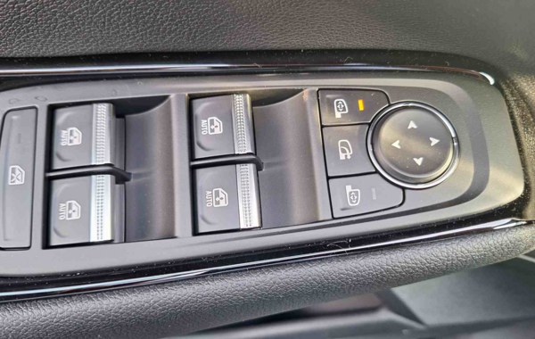 renault-austral-1-2-e-tech-full-hybrid-200ch-techno-25 - 887614713