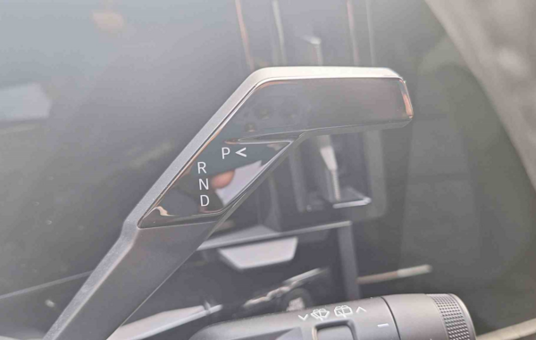 renault-austral-1-2-e-tech-full-hybrid-200ch-techno-25 - 887664713