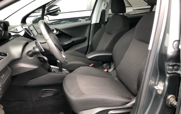 peugeot-208-1-2-puretech-82ch-active-s-s-etg5-5p - 887844713