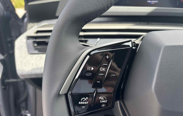 peugeot-5008-hybrid-145ch-allure-e-dcs6 - 887994713