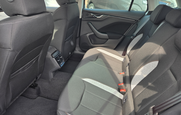 skoda-kamiq-1-0-tsi-evo-2-116ch-selection-dsg7 - 888084713