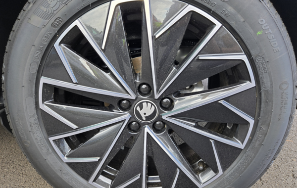 skoda-kamiq-1-0-tsi-evo-2-116ch-selection-dsg7 - 888084713