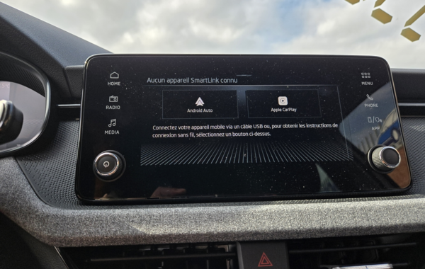 skoda-kamiq-1-0-tsi-evo-2-116ch-selection-dsg7 - 888084713