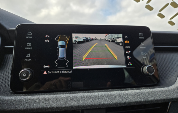 skoda-kamiq-1-0-tsi-evo-2-116ch-selection-dsg7 - 888084713