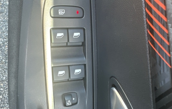 peugeot-2008-1-2-puretech-100ch-s-s-active-pack - 888484713