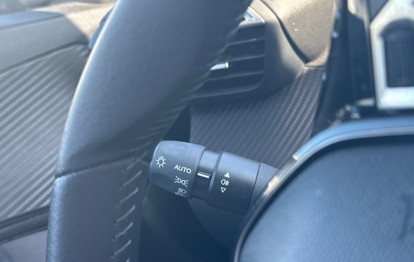 peugeot-2008-1-2-puretech-100ch-s-s-active-pack - 888484713