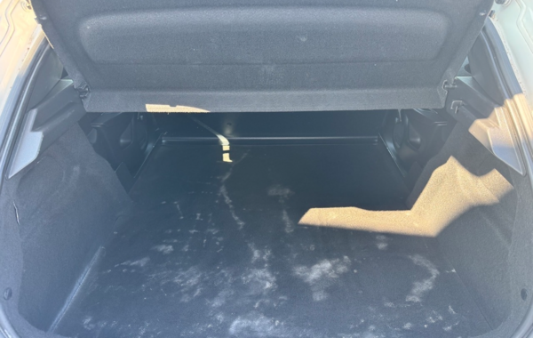 peugeot-208-affaire-1-5-bluehdi-100-premium - 888514713