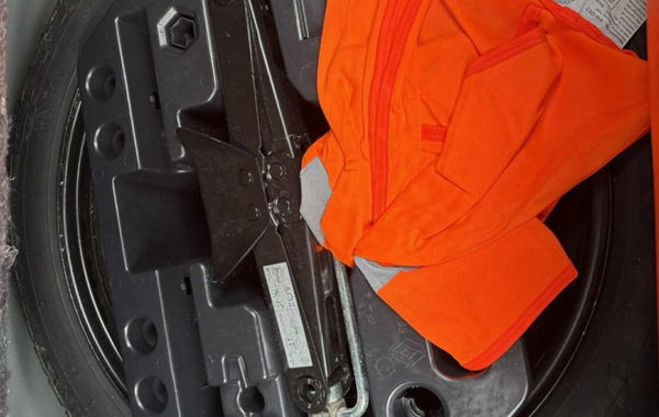 renault-captur-1-5-dci-90ch-stop-start-energy-business-eco2-euro6-2015 - 889254713