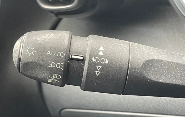 citroen-c3-aircross-puretech-110ch-s-s-shine-business-eat6-e6-d-temp-114g - 889284713