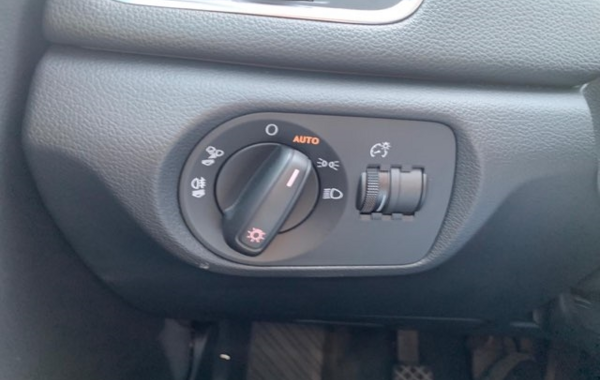 audi-q3-2-0-tdi-150ch-ultra-ambiente - 889834713