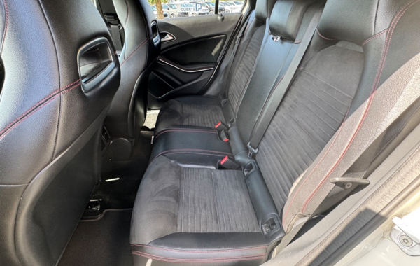 mercedes-classe-a-200-d-fascination - 890484713