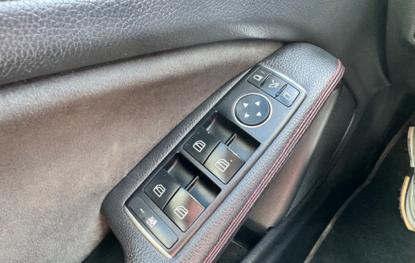 mercedes-classe-a-200-d-fascination - 890484713