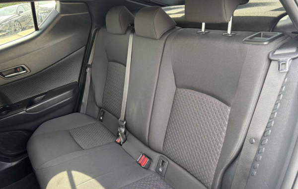 toyota-c-hr-184h-edition-2wd-e-cvt-my22 - 890514713