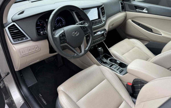 hyundai-tucson-1-7-crdi-141ch-executive-2017-2wd-dct-7 - 890554713