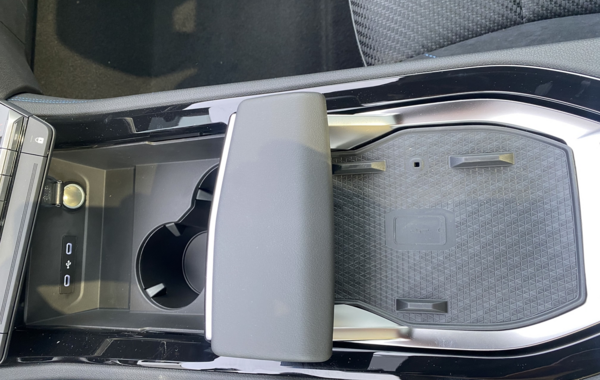 renault-espace-vi-1-2-e-tech-full-hybrid-200ch-esprit-alpine-7-places-24 - 890844713