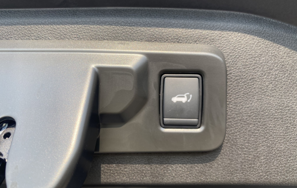 renault-espace-vi-1-2-e-tech-full-hybrid-200ch-techno-7-places-25 - 890904713