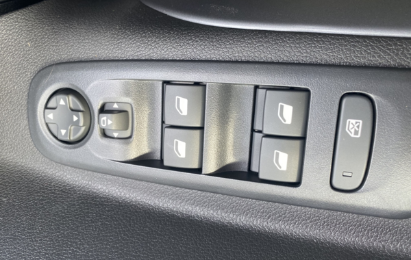 citroen-berlingo-taille-m-1-5-bluehdi-130ch-s-s-max-eat8-5-places - 891634713