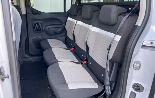 citroen-berlingo-taille-m-1-5-bluehdi-130ch-s-s-max-eat8-5-places - 891644713