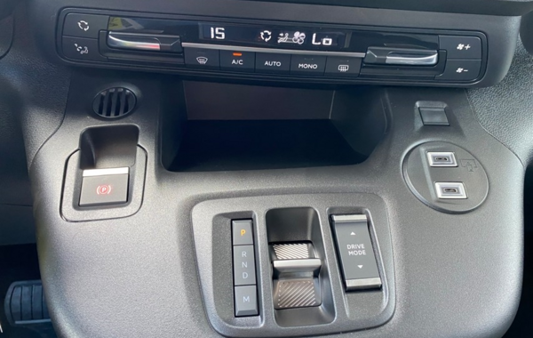 citroen-berlingo-taille-m-1-5-bluehdi-130ch-s-s-max-eat8-5-places - 891804713