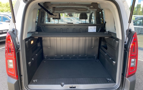 citroen-berlingo-taille-m-1-5-bluehdi-130ch-s-s-max-eat8-5-places - 891874713