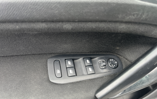 peugeot-308-sw-1-5-bluehdi-100ch-e6-c-s-s-active - 892104713