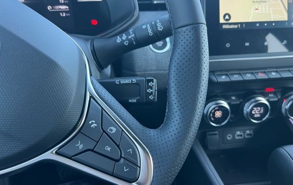 renault-clio-v-1-6-e-tech-145ch-full-hybrid-techno-25 - 893254713