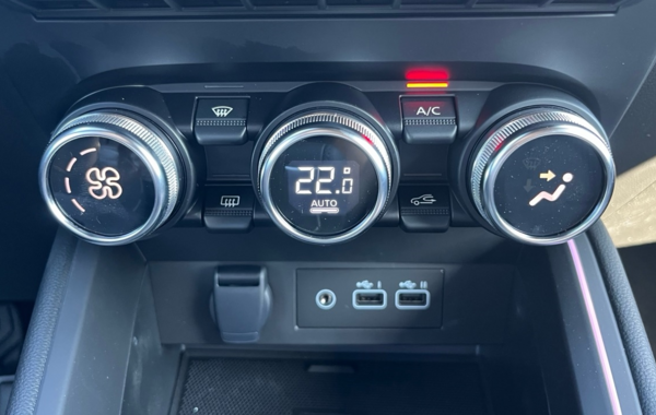 renault-clio-v-1-6-e-tech-145ch-full-hybrid-techno-25 - 893254713