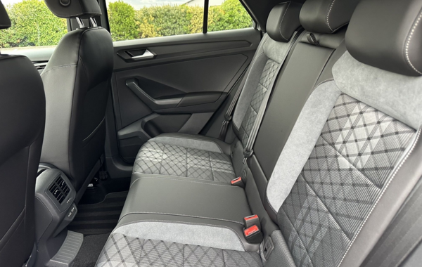 volkswagen-t-roc-2-0-tdi-150ch-r-line-dsg7 - 894534713