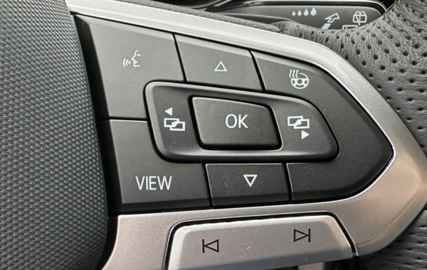 volkswagen-t-roc-2-0-tdi-150ch-r-line-dsg7 - 894534713