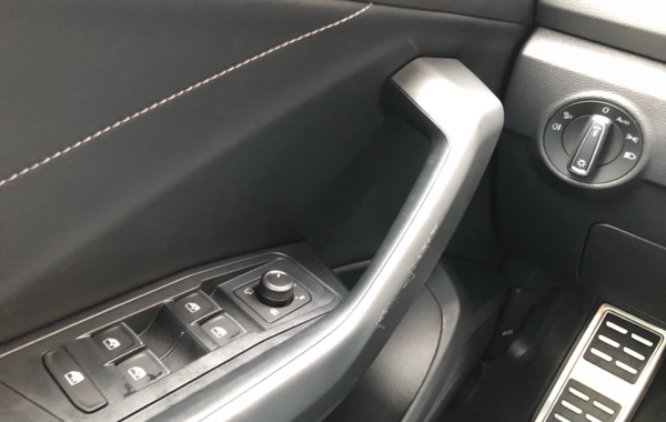 volkswagen-t-roc-2-0-tdi-150ch-r-line-dsg7 - 894654713