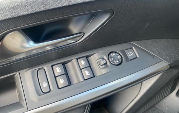 peugeot-3008-1-2-hybrid-145ch-allure-e-dcs6 - 896214713