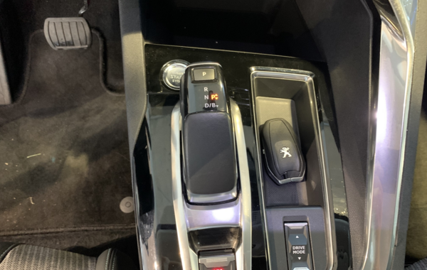 peugeot-3008-hybrid-225ch-allure-pack-e-eat8 - 41058575