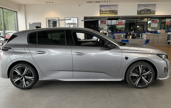 peugeot-308-1-2-puretech-130ch-s-s-gt-eat8 - 43188575