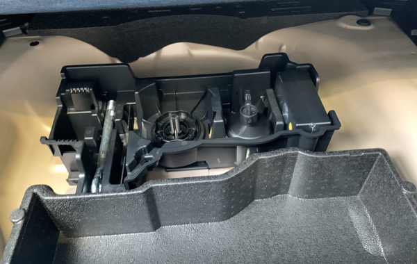 peugeot-2008-1-2-puretech-100ch-s-s-allure-pack - 45708575