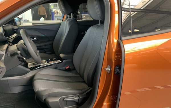 peugeot-2008-1-2-puretech-100ch-s-s-allure-pack - 45708575