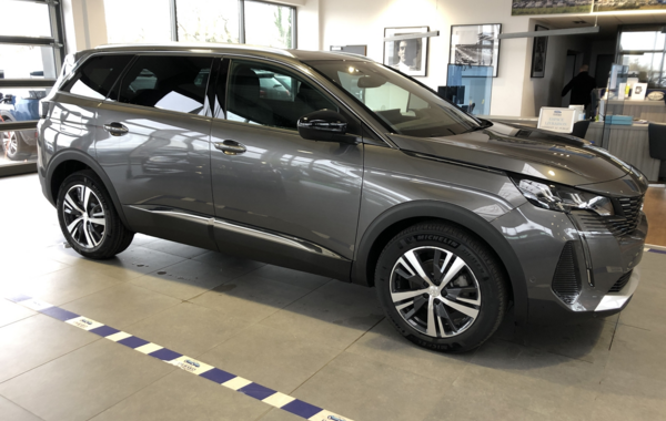 peugeot-5008-1-5-bluehdi-130ch-s-s-allure-pack-eat8 - 48318575