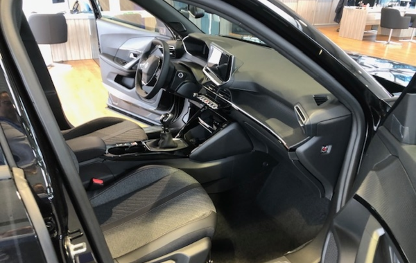 peugeot-2008-1-2-puretech-100ch-s-s-allure - 49908575