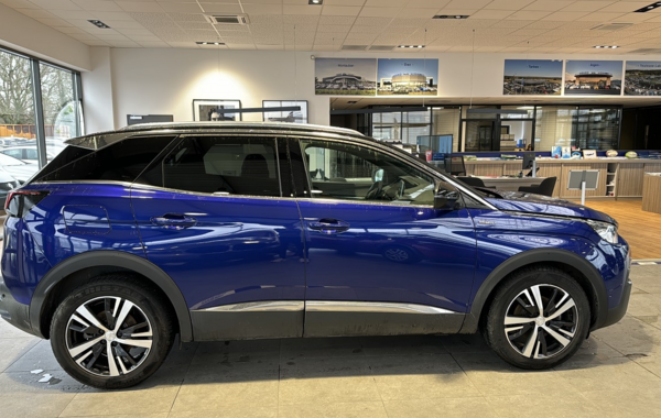 peugeot-3008-1-5-bluehdi-130ch-e6-c-gt-line-s-s-eat8 - 51058575