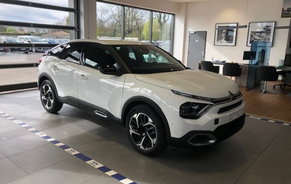 citroen-c4-puretech-130ch-s-s-shine-eat8 - 52038575