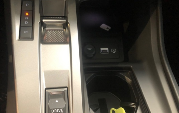 peugeot-308-1-5-bluehdi-130ch-s-s-allure-pack-eat8 - 52148575